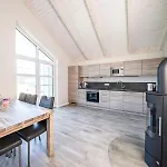 Freistehendes Friesenkante 86 Mit Grossem Garten Dagebüll